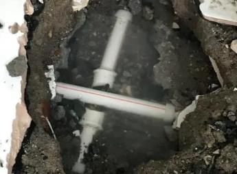 铁山港阳台漏水维修公司为您分享楼上楼下漏水怎么处理